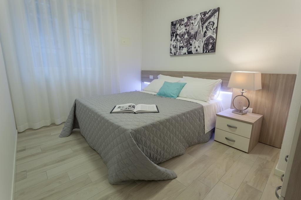 Residence Vivaldi Bibione Bagian luar foto