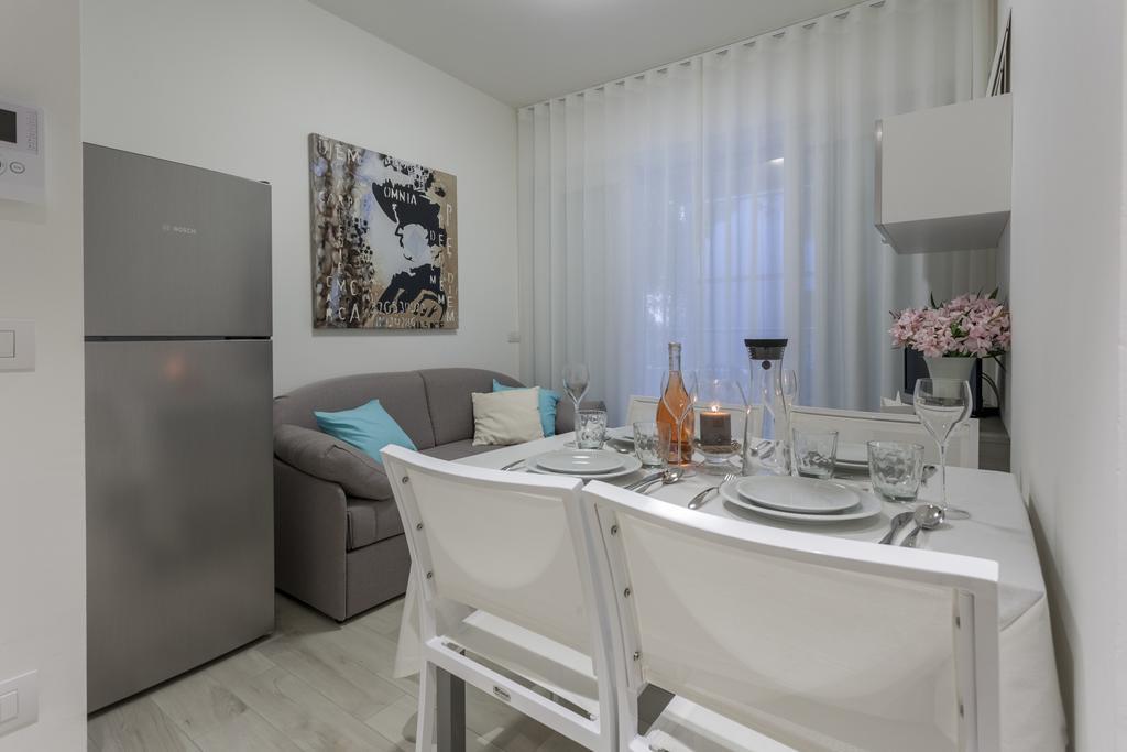 Residence Vivaldi Bibione Bagian luar foto