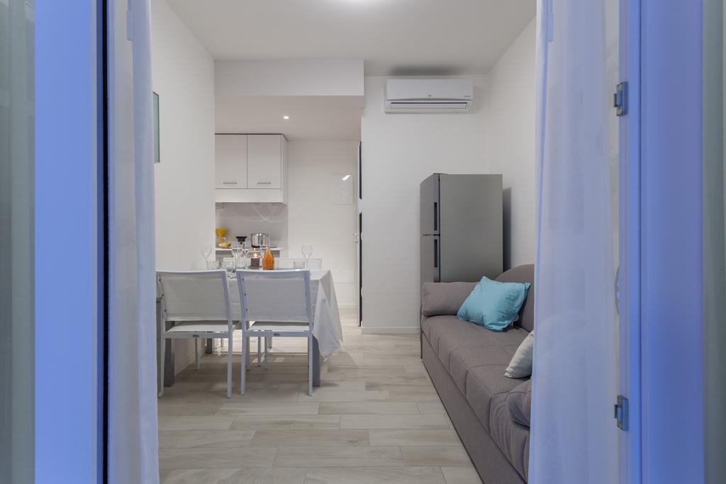 Residence Vivaldi Bibione Bagian luar foto